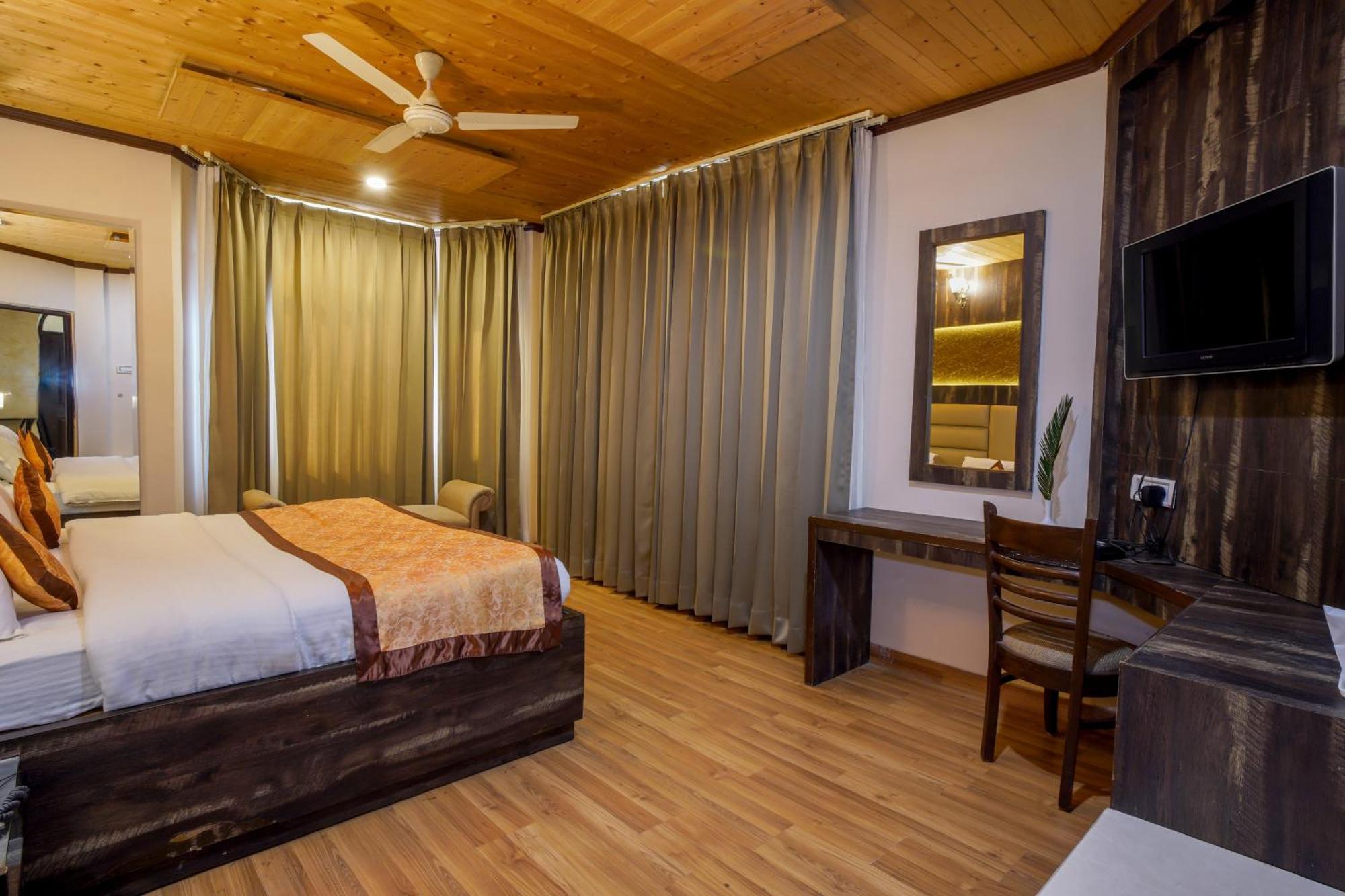 Vilasa Lall Ji Resort Dalhousie Exteriér fotografie